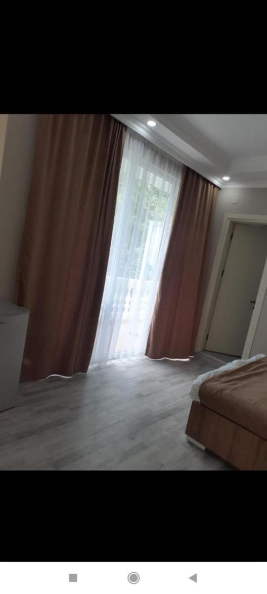 Geno Guest House Kvariati Luaran gambar