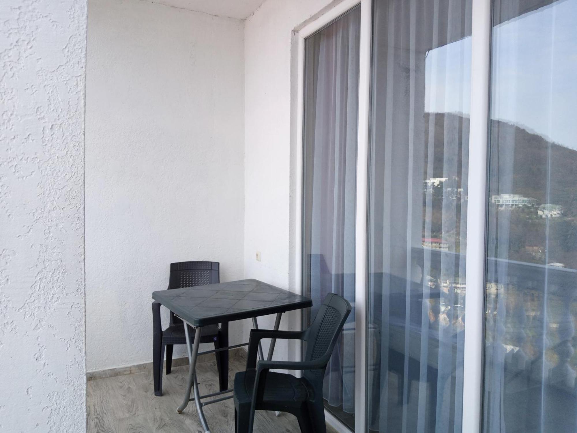 Geno Guest House Kvariati Luaran gambar