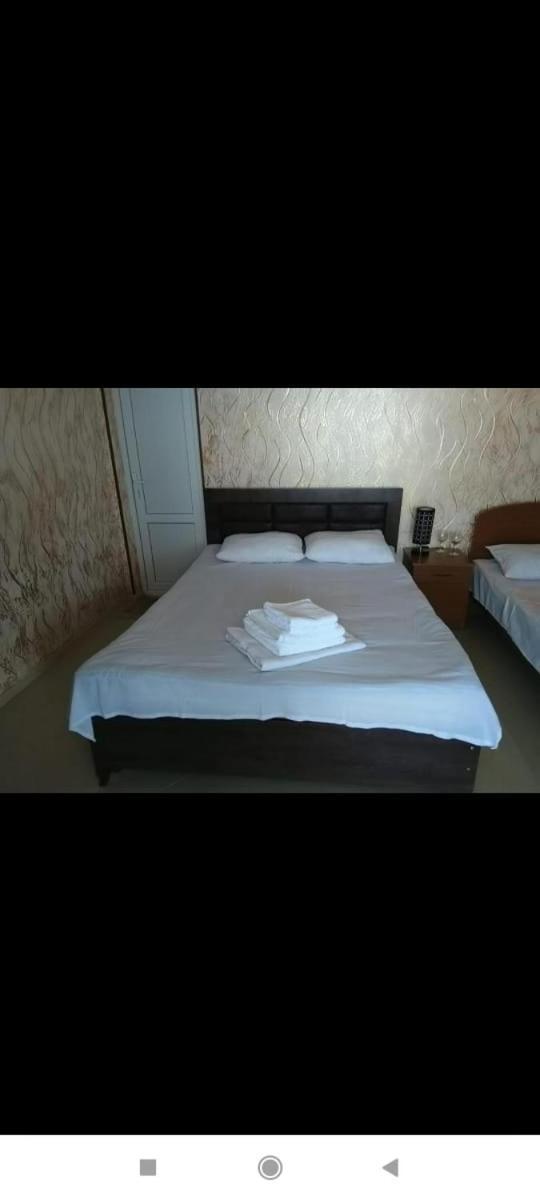Geno Guest House Kvariati Bilik gambar