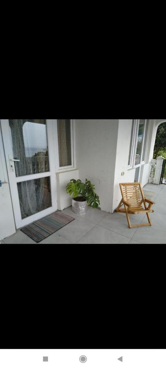 Geno Guest House Kvariati Bilik gambar